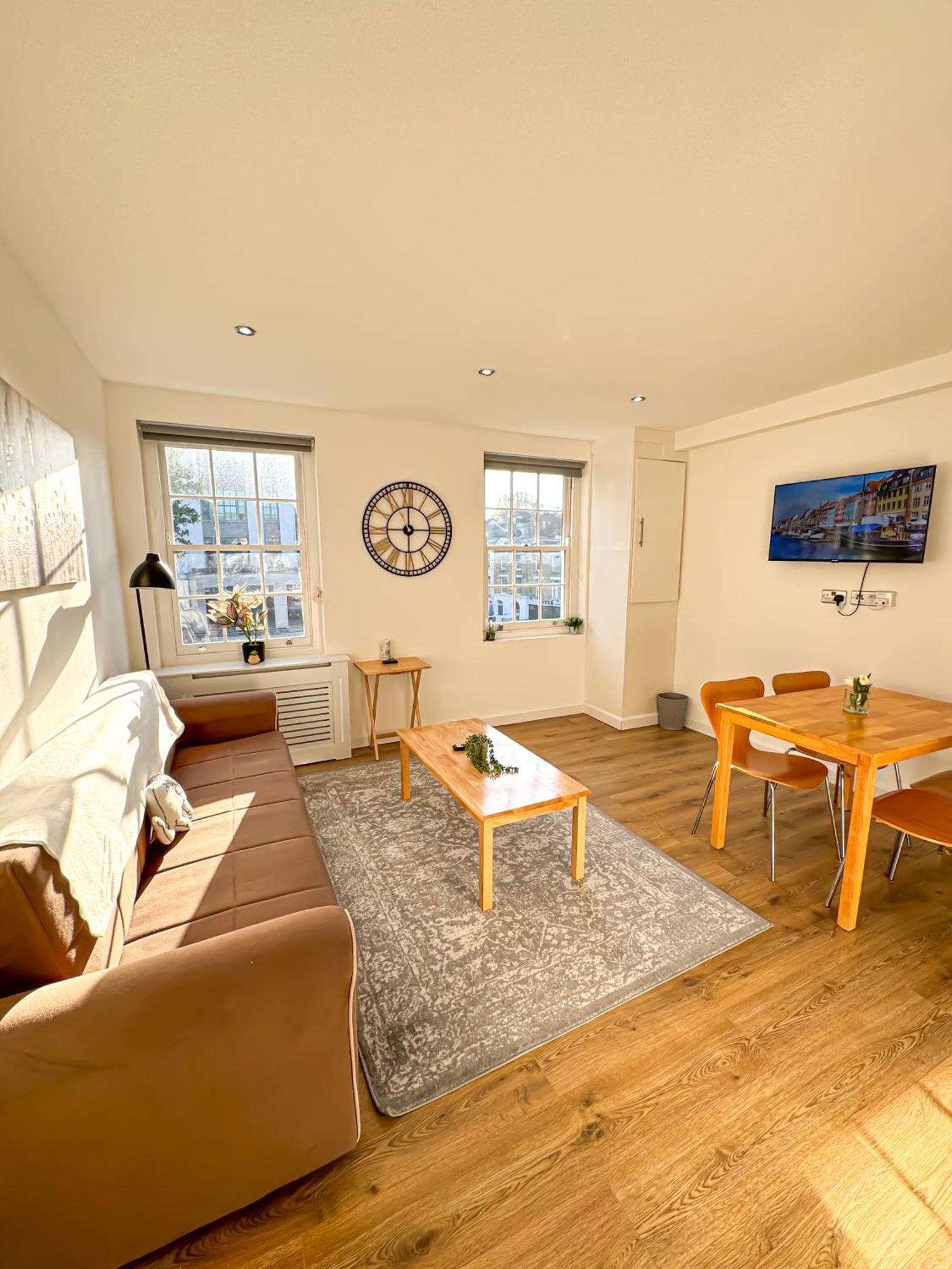 Luxury Flat For 6 - 5 Min Walk From Camden Market Hw4 لندن المظهر الخارجي الصورة