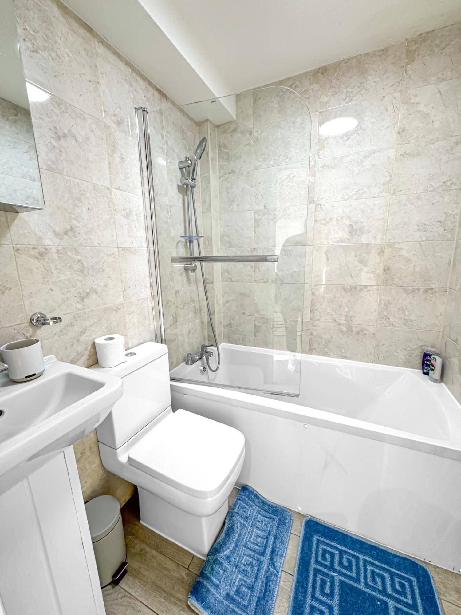 Luxury Flat For 6 - 5 Min Walk From Camden Market Hw4 لندن المظهر الخارجي الصورة