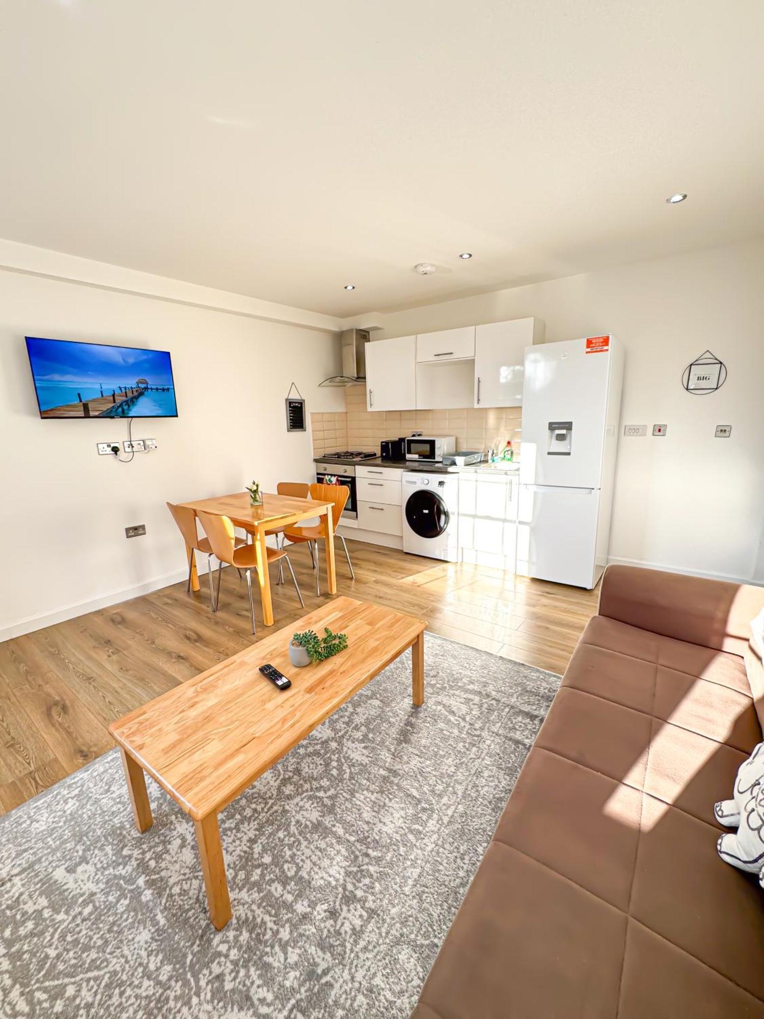Luxury Flat For 6 - 5 Min Walk From Camden Market Hw4 لندن المظهر الخارجي الصورة